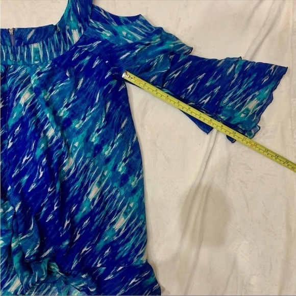 NWT Teal Blue Blouse XS Hot in Hollywood Cold Shoulder Layered Bell Sleeves - Picture 16 of 16